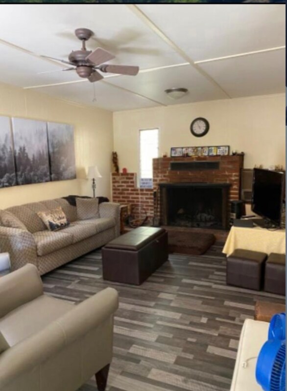 Foto del edificio - 13992 Irving Ln