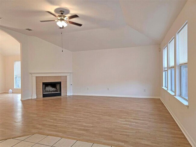 Foto del edificio - 1508 Cosmos Way