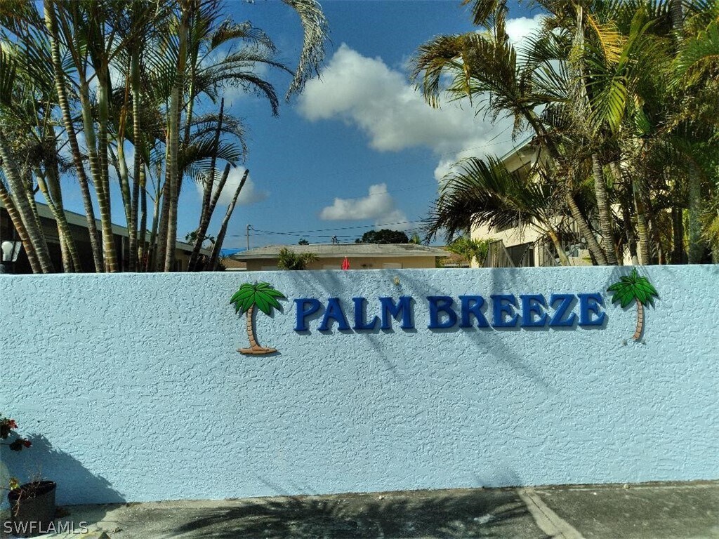 Primary Photo - 4818 Palm Tree Dr
