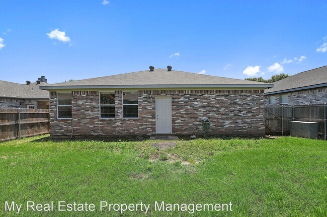 Foto del edificio - 3 br, 2 bath House - 4808 Fishhook Court
