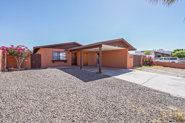 Foto del edificio - 1183 Babbitt Ln