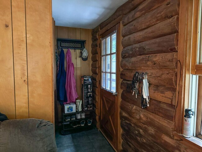 Building Photo - 297 N Groton Rd