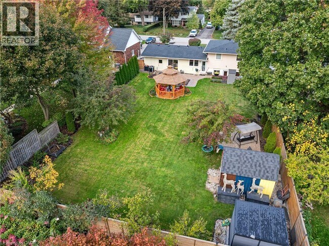 Building Photo - 11 George St