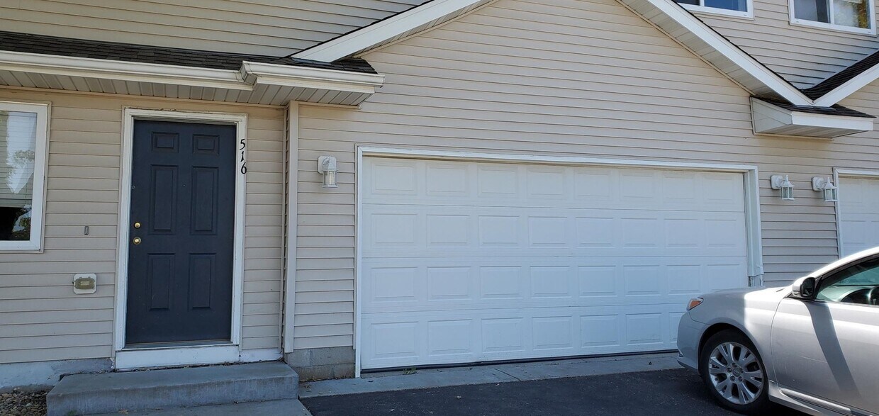 125 Tanager Path, Mankato, MN 56001 Townhome Rentals in Mankato MN