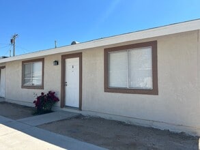 Building Photo - 14070 Juniper St