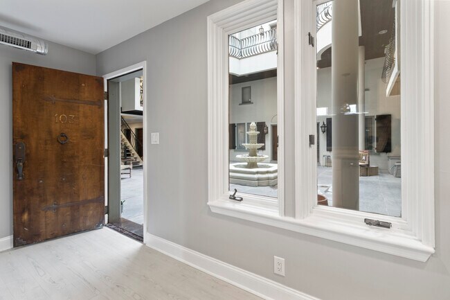 Foto del edificio - 627 N 18th St
