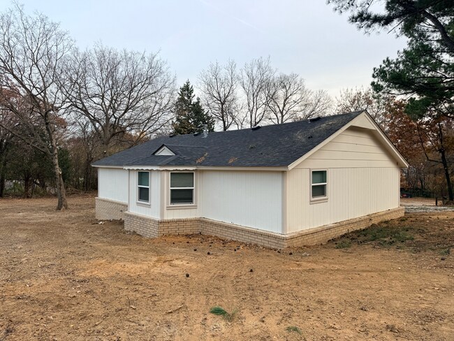 Foto del edificio - 3513 W 39th St