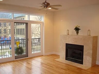 Foto del edificio - 1534 W Greenleaf Ave