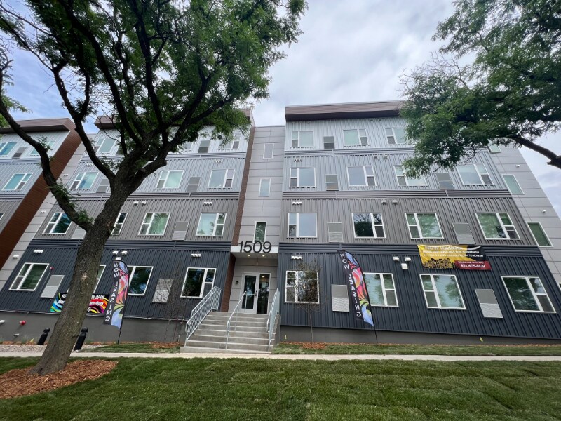 Foto principal - 1509 Marshall Ave