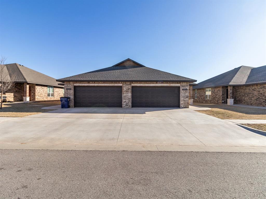 Foto principal - 1847 Post Oak Rd