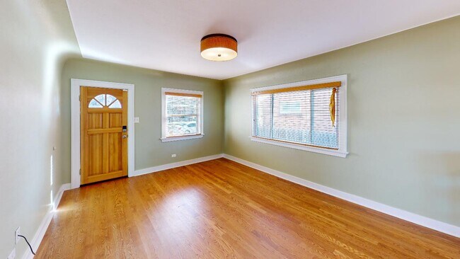 Foto del edificio - 2665 S Lincoln St