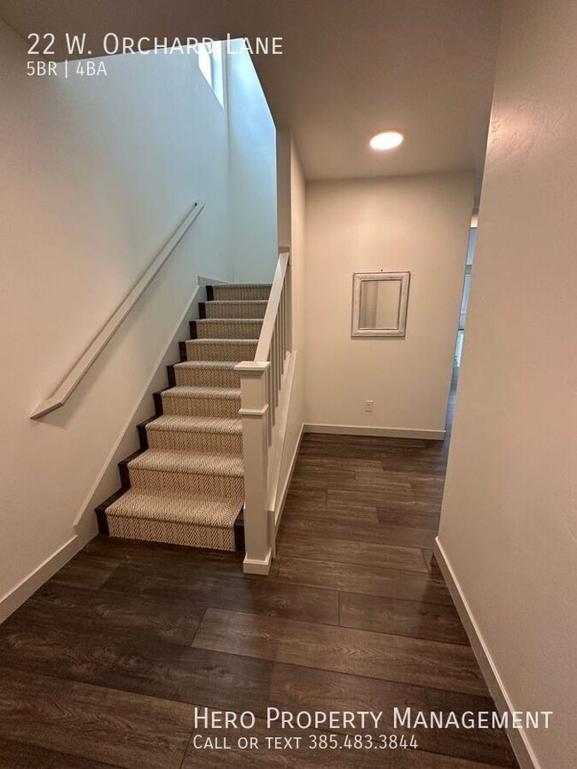 Foto del edificio - 22 W Orch Ln