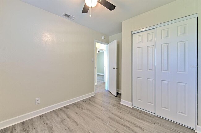 Foto del edificio - 475 W Ethelene St