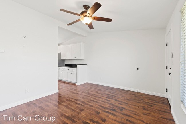 Foto del edificio - 235 E 18th St