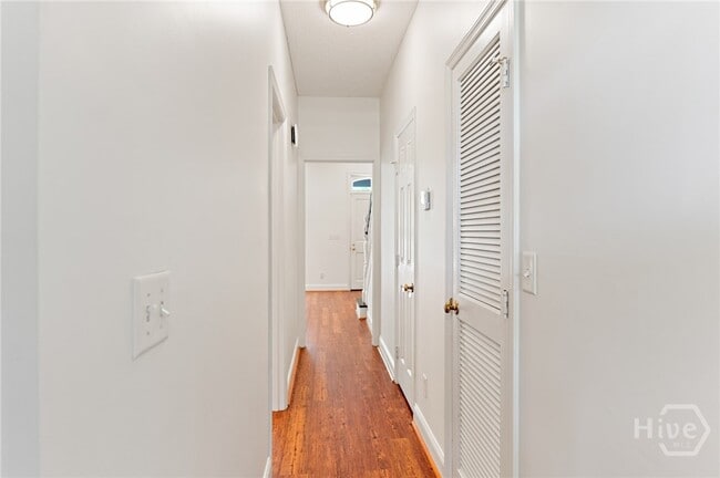 Building Photo - 623 Tattnall St