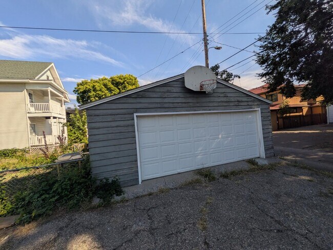 Foto del edificio - 3029 Fremont Ave S