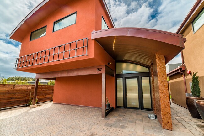 Building Photo - 157 W Leucadia Blvd