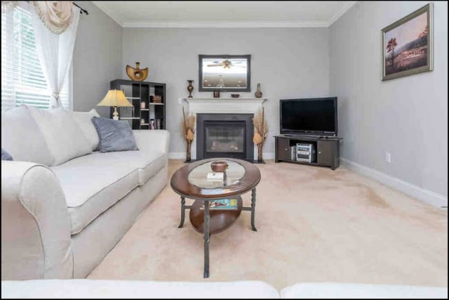 Building Photo - 7012 City View Dr