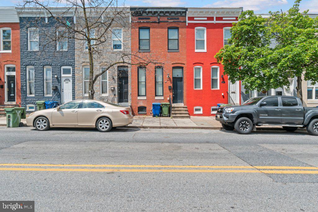 Foto principal - 226 S Patterson Park Ave