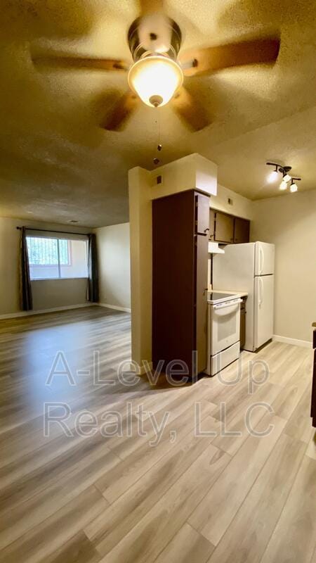 Photo - 441 W Yucca Ct Apartment