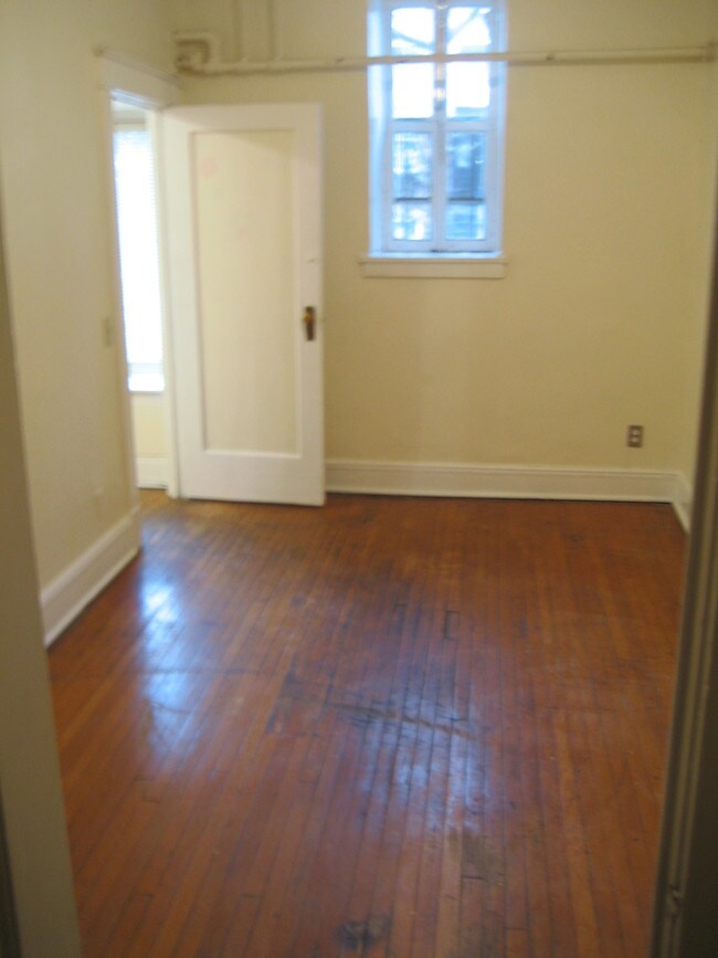 Building Photo - 175 Jay St