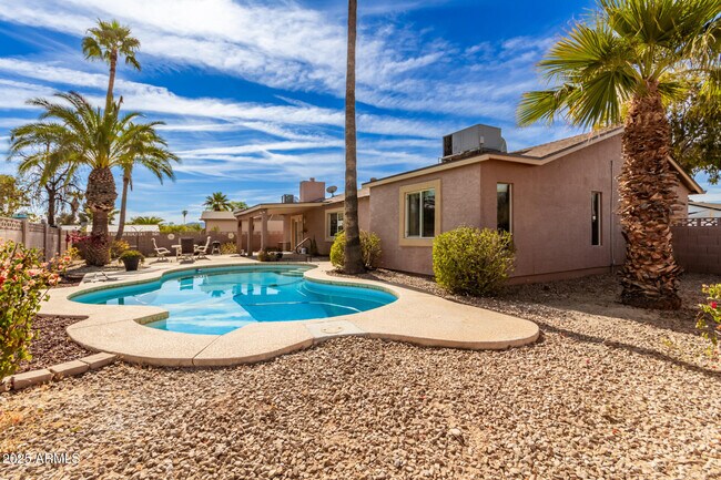 Foto del edificio - 14409 N 34th Way