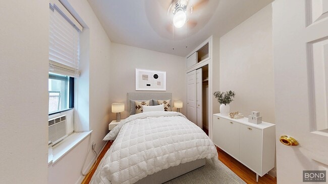 Foto del edificio - 425 E 65th St