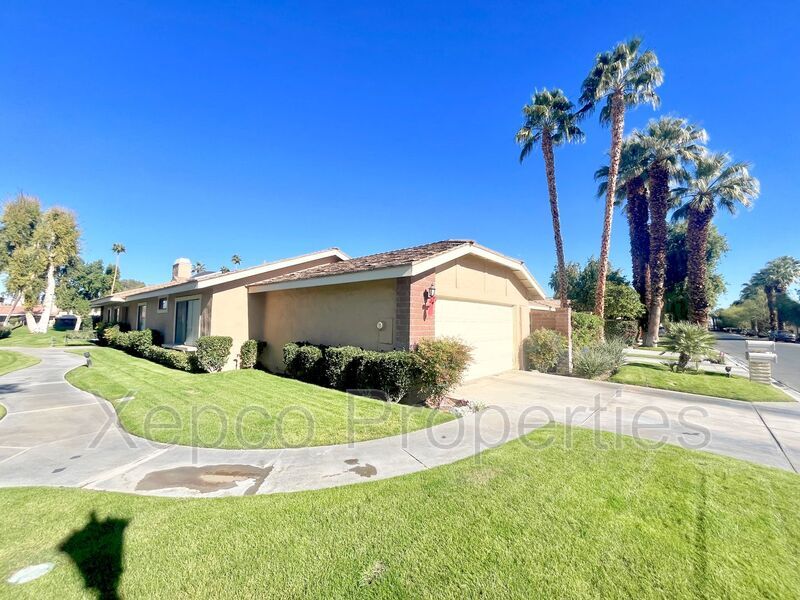 Primary Photo - 270 Castellana S