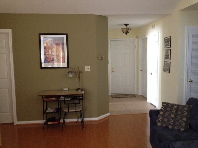 Building Photo - 4411 Silverbrook Ln