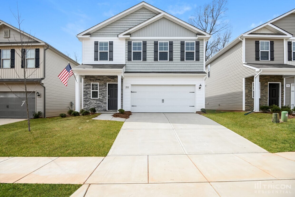 200 Spring Knoll Drive Charlotte NC House Rental in Charlotte, NC