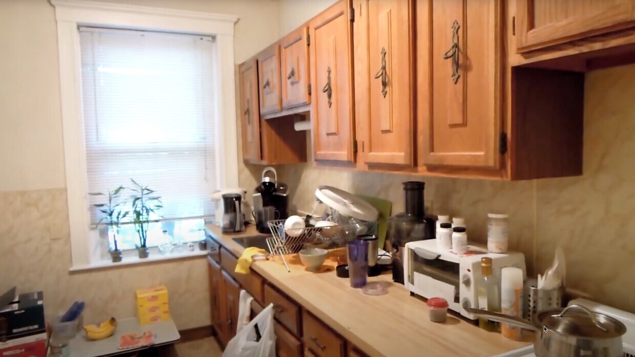 Foto del edificio - 92 Maple St