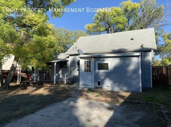 Building Photo - 512 2nd Ave E