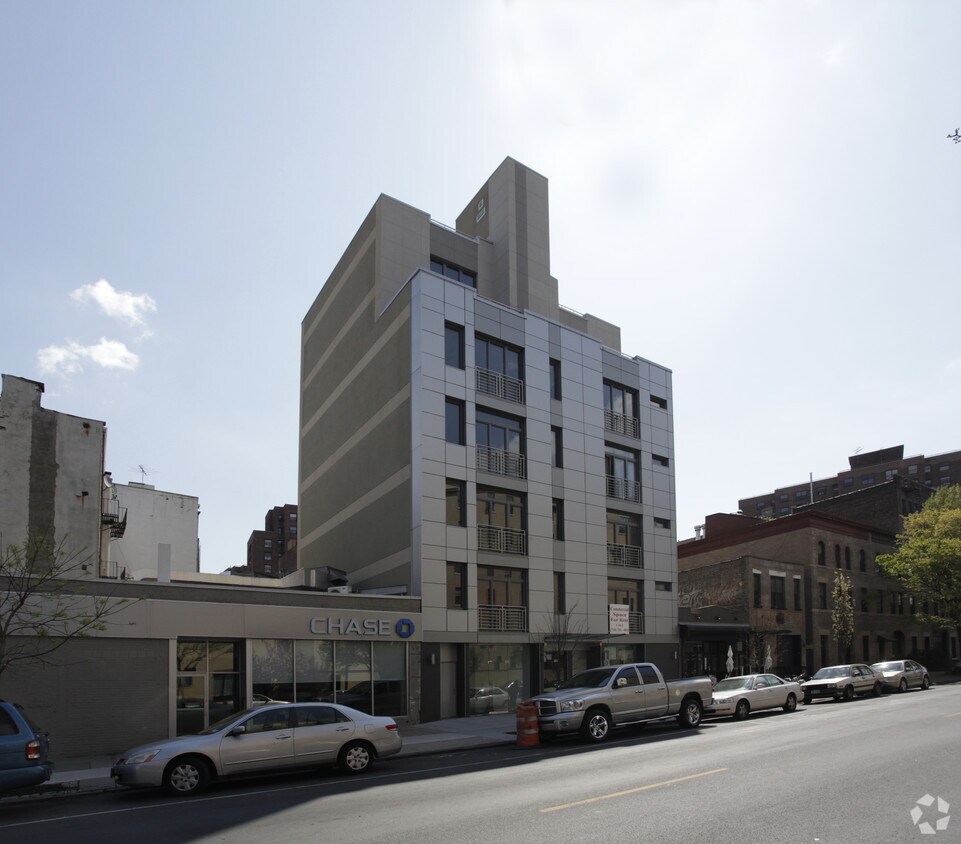 Primary Photo - 175 Vanderbilt Ave