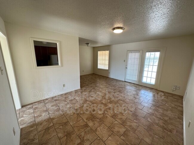 Foto del edificio - 6418 35th St