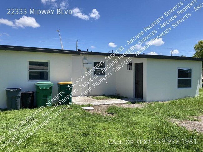 Foto del edificio - 22333 Midway Blvd