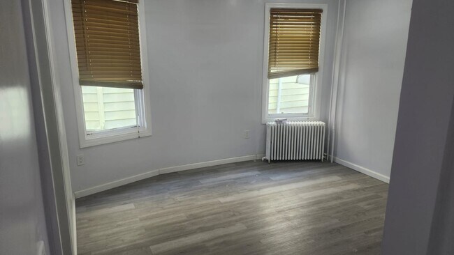 Foto del edificio - 128 W 15th St