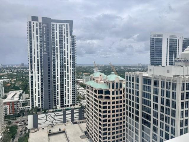 Foto del edificio - 350 SE 2nd St
