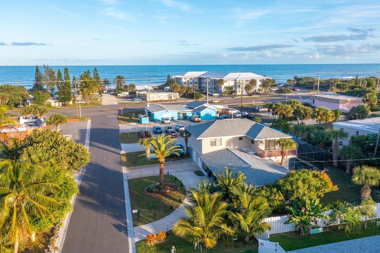 115 Park Ave Unit Ground floor duplex, Satellite Beach, FL 32937