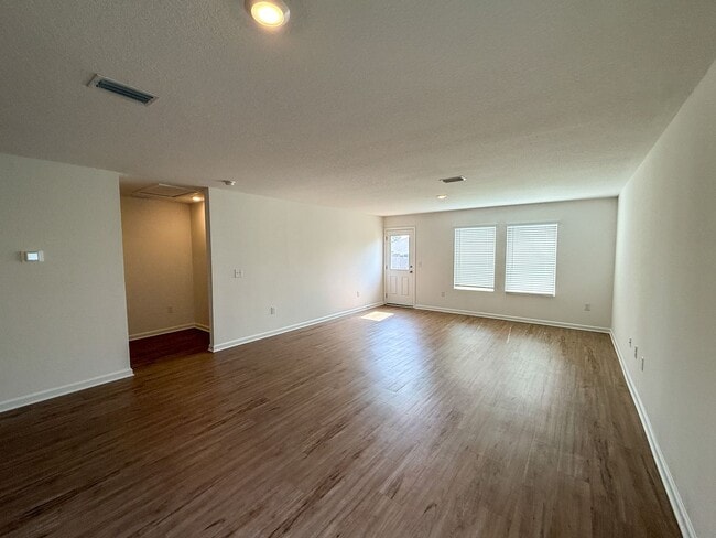 Building Photo - 4615 Carlstrom Ln