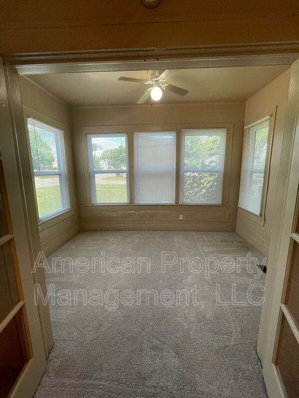 Foto del edificio - 502 S Walnut St