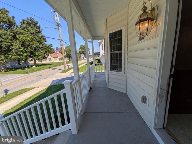 Building Photo - 310 Del Rhodes Ave