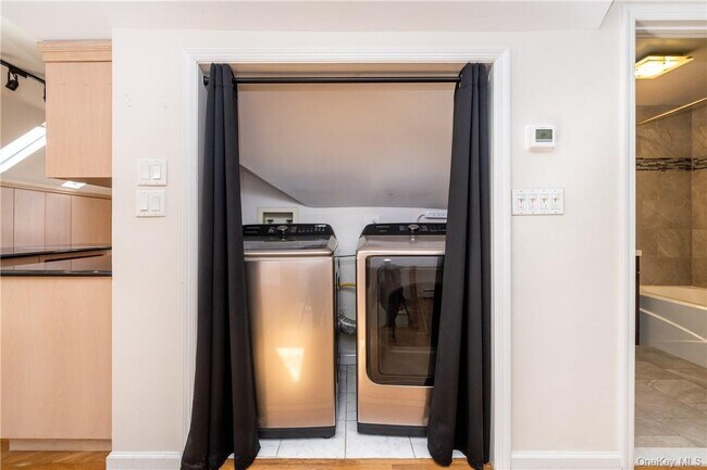 Foto del edificio - 89 Ridgewood Ave