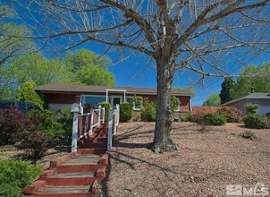 Building Photo - 50 Mayberry Dr
