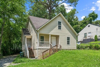 Building Photo - 2045 Baker Rd NW