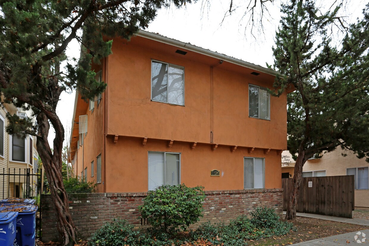 Building Photo - Camellia Manor