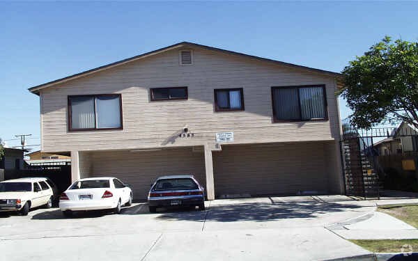 Building Photo - 4583-4585 36th St