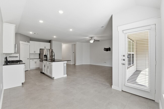 Foto del edificio - 12411 Southern Trail Ct