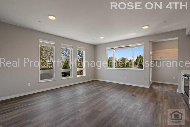 Building Photo - Brand New 2BR/2BA Apartments in the Heart ...