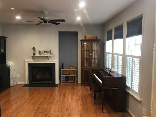 Building Photo - Single Family Home-Near to Ft Belvoir
