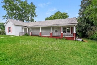 Building Photo - 524 Morgan Rd